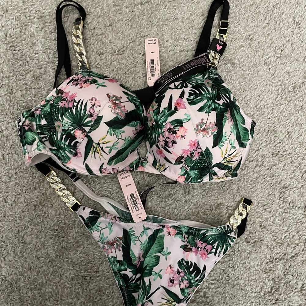 Victoria secret set